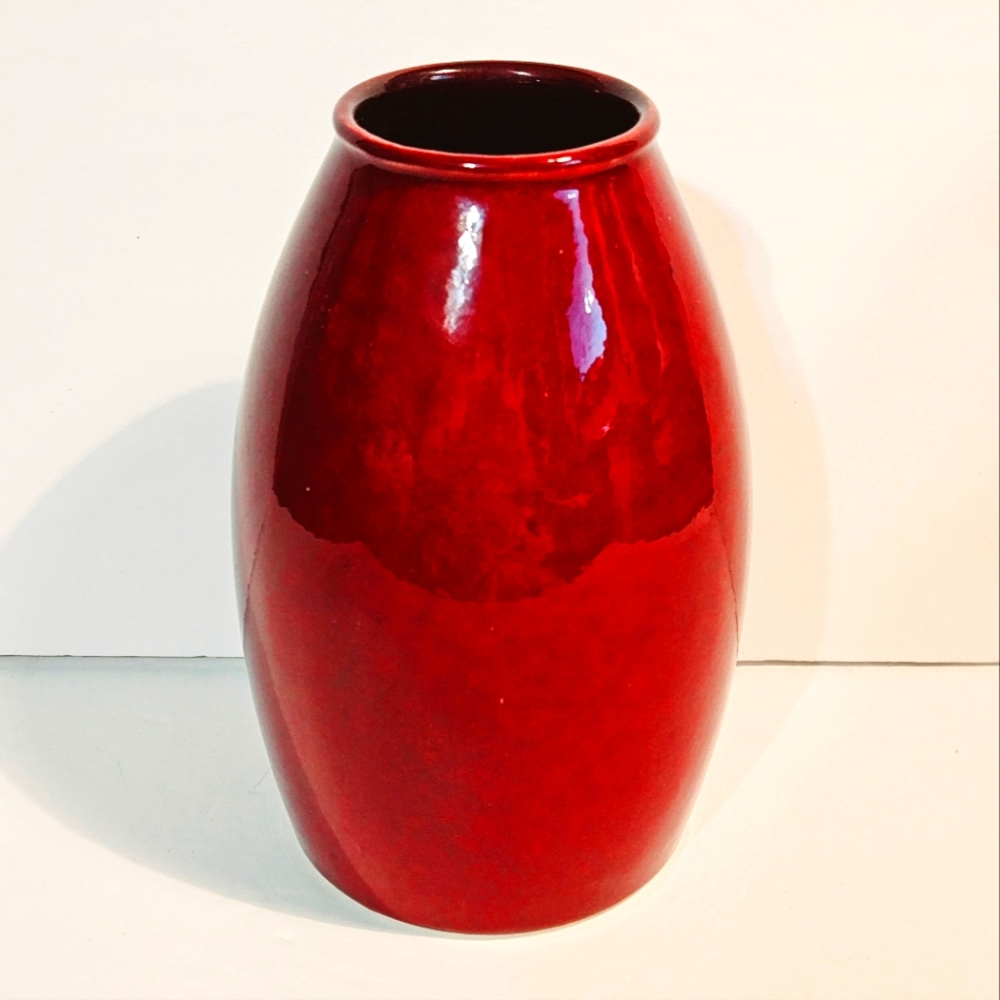 Pier 1 Scheurich Made in Germany Vase 619-18 7" Art Pottery Oxblood Red